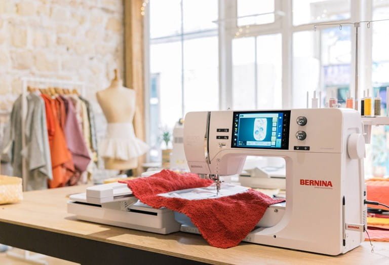 bernina 700 pro